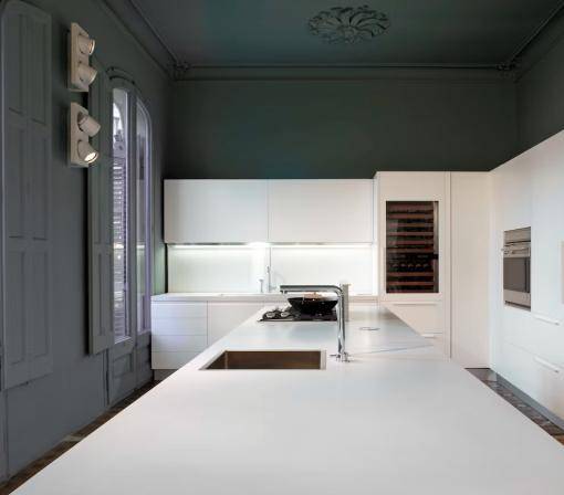 White Zeus Silestone